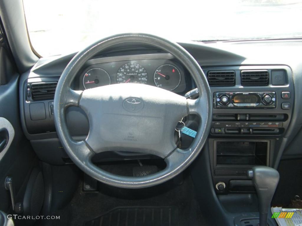 1997 Corolla  - Dark Emerald Pearl Green Metallic / Gray photo #18