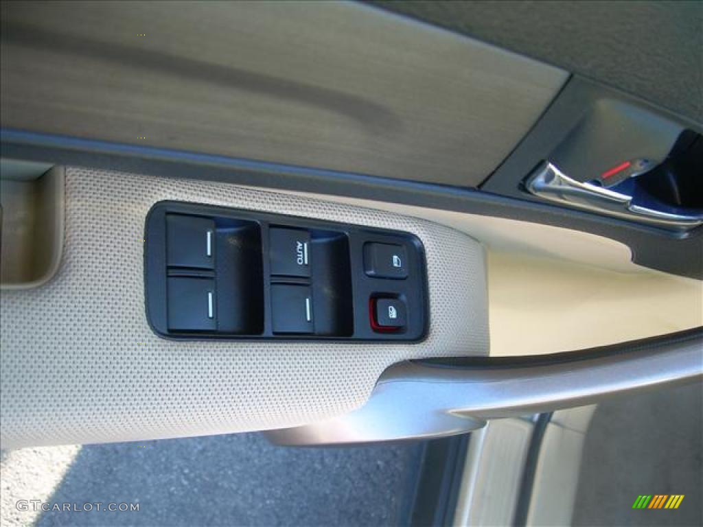2008 CR-V LX 4WD - Borrego Beige Metallic / Ivory photo #6