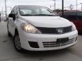 Fresh Powder - Versa 1.6 Sedan Photo No. 1