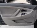 Black - Camry LE Photo No. 9