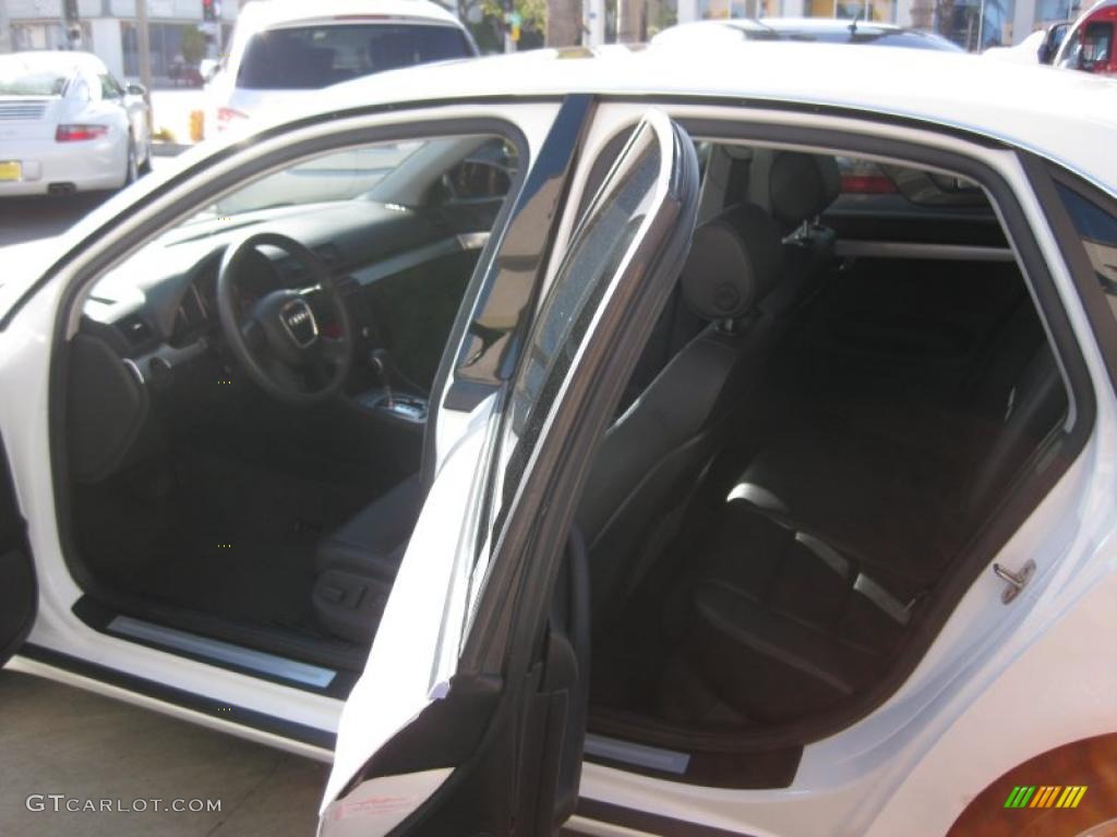 2008 A4 2.0T Sedan - Ibis White / Black photo #23