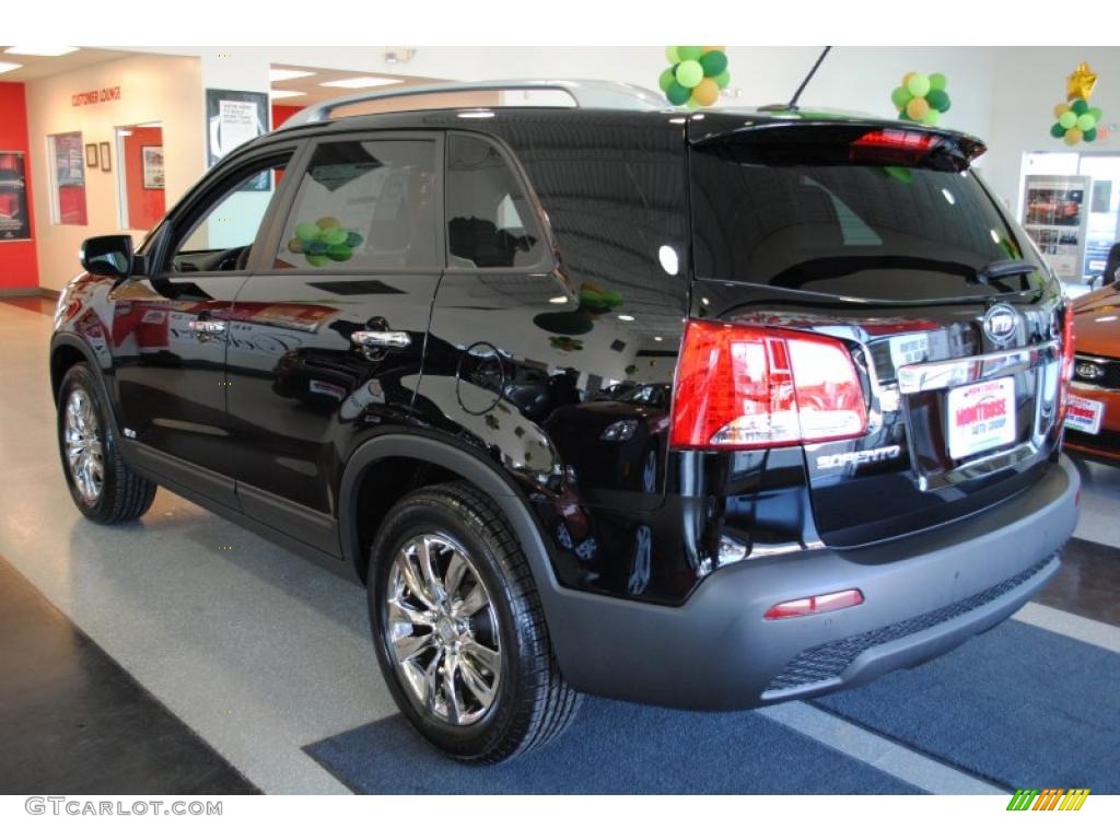 2011 Sorento EX V6 AWD - Ebony Black / Black photo #5