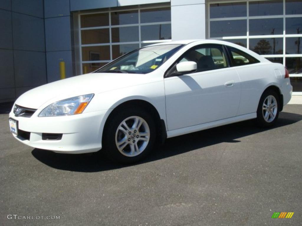 2007 Accord LX Coupe - Taffeta White / Ivory photo #2
