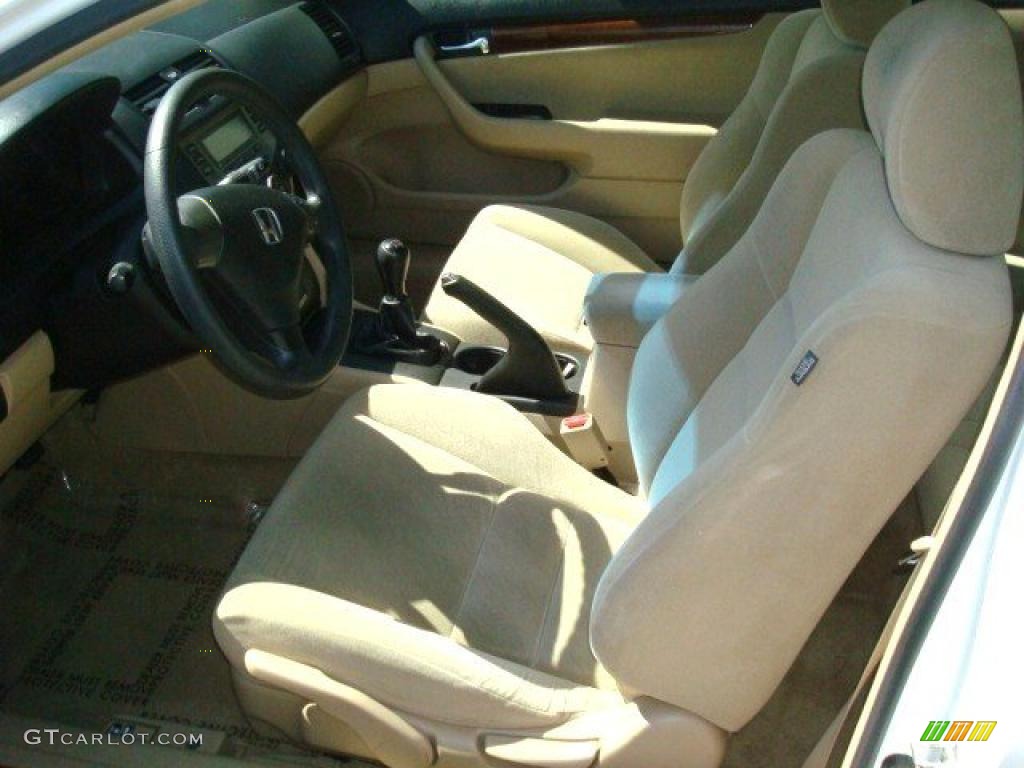 2007 Accord LX Coupe - Taffeta White / Ivory photo #10