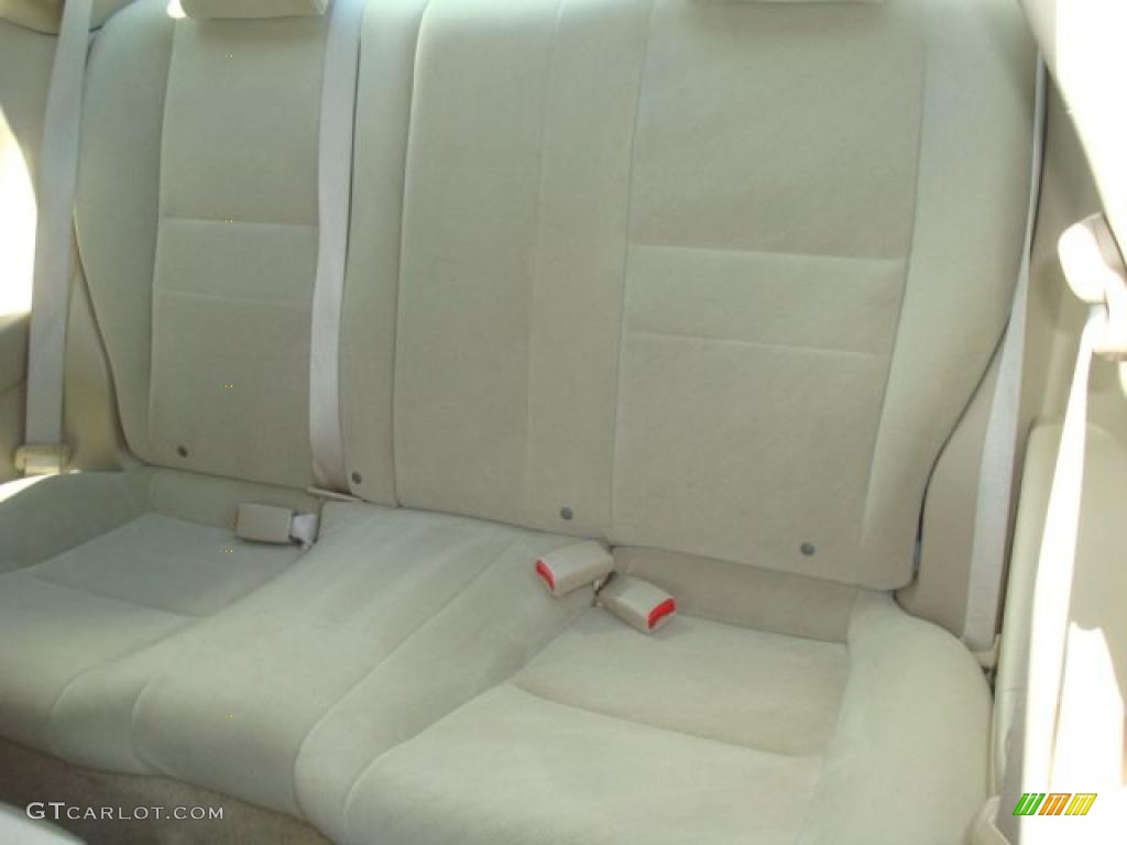 2007 Accord LX Coupe - Taffeta White / Ivory photo #11