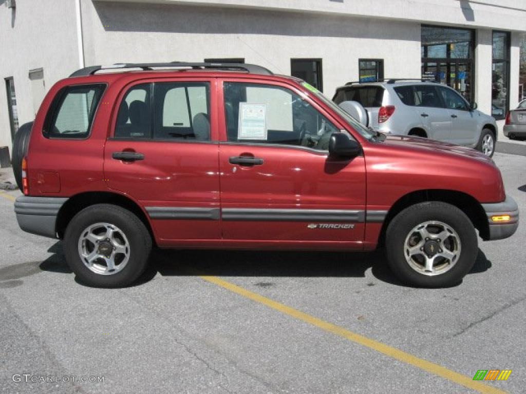 2001 Tracker Hardtop 4WD - Sunset Red Metallic / Medium Gray photo #5