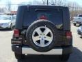 Black - Wrangler Unlimited Sahara 4x4 Photo No. 5