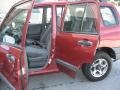 2001 Sunset Red Metallic Chevrolet Tracker Hardtop 4WD  photo #49