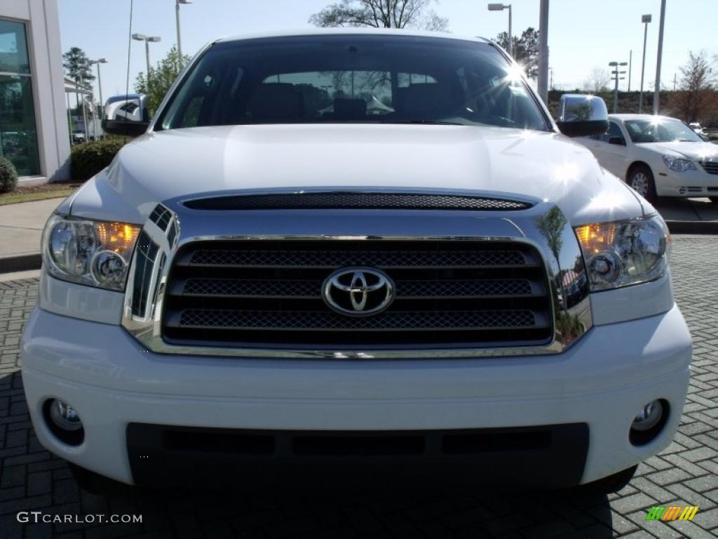 2007 Tundra Limited CrewMax - Super White / Beige photo #8