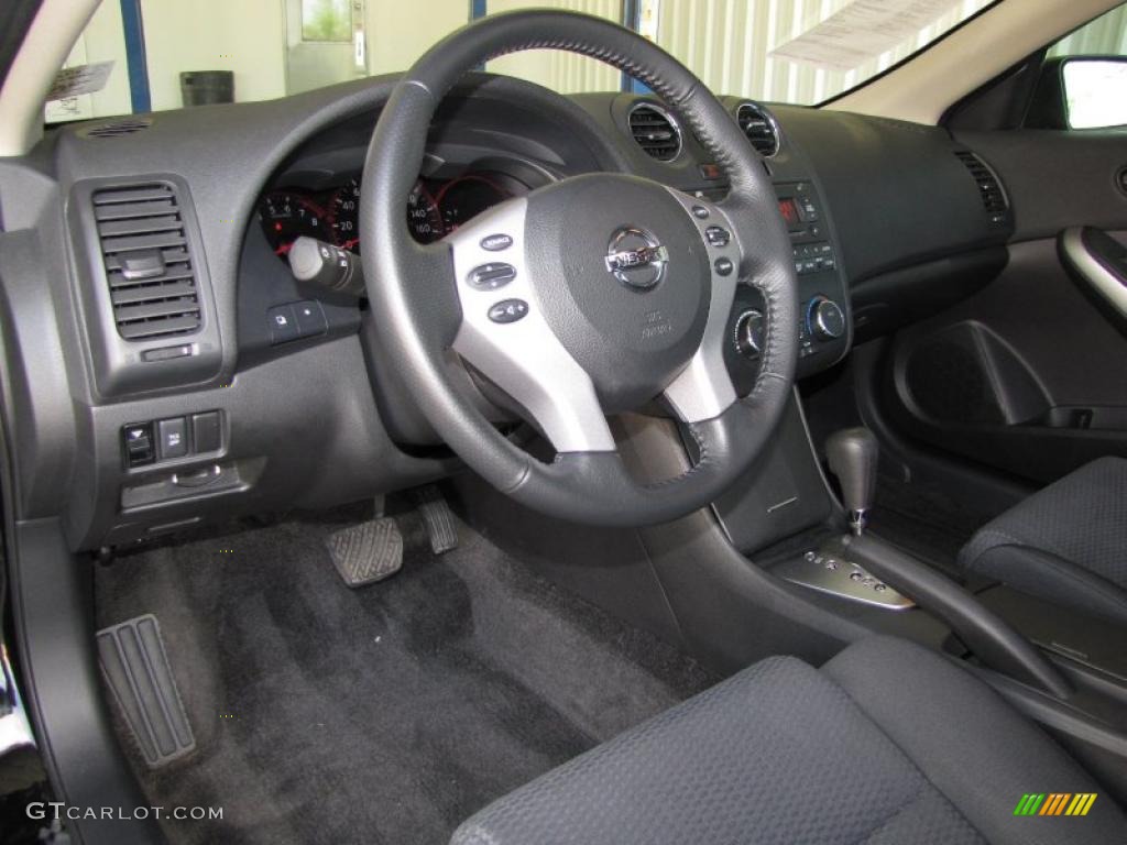 2008 Altima 3.5 SE Coupe - Super Black / Charcoal photo #12