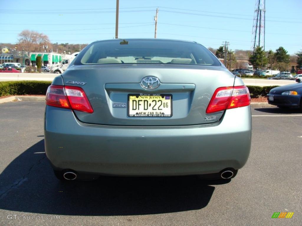 2008 Camry XLE V6 - Aloe Green Metallic / Bisque photo #9