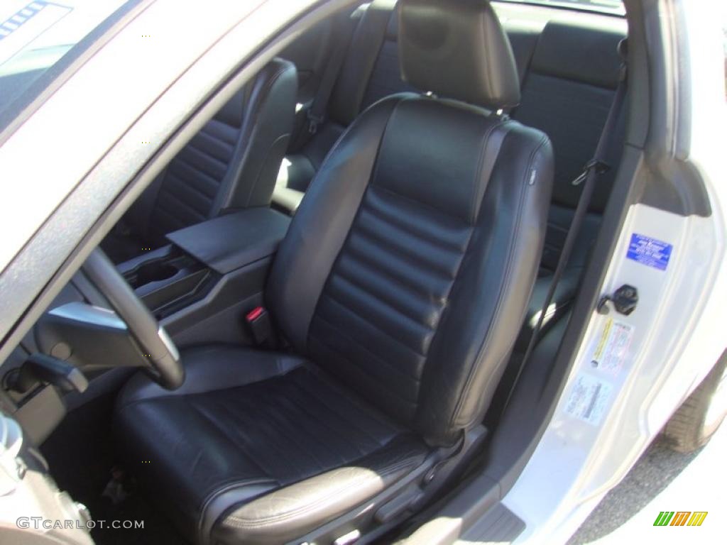 2005 Mustang GT Premium Coupe - Satin Silver Metallic / Dark Charcoal photo #16