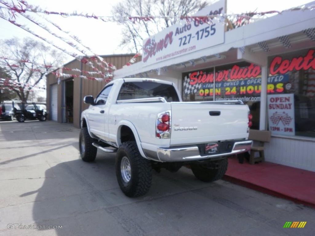 2002 Ram 1500 SLT Regular Cab 4x4 - Bright White / Dark Slate Gray photo #4