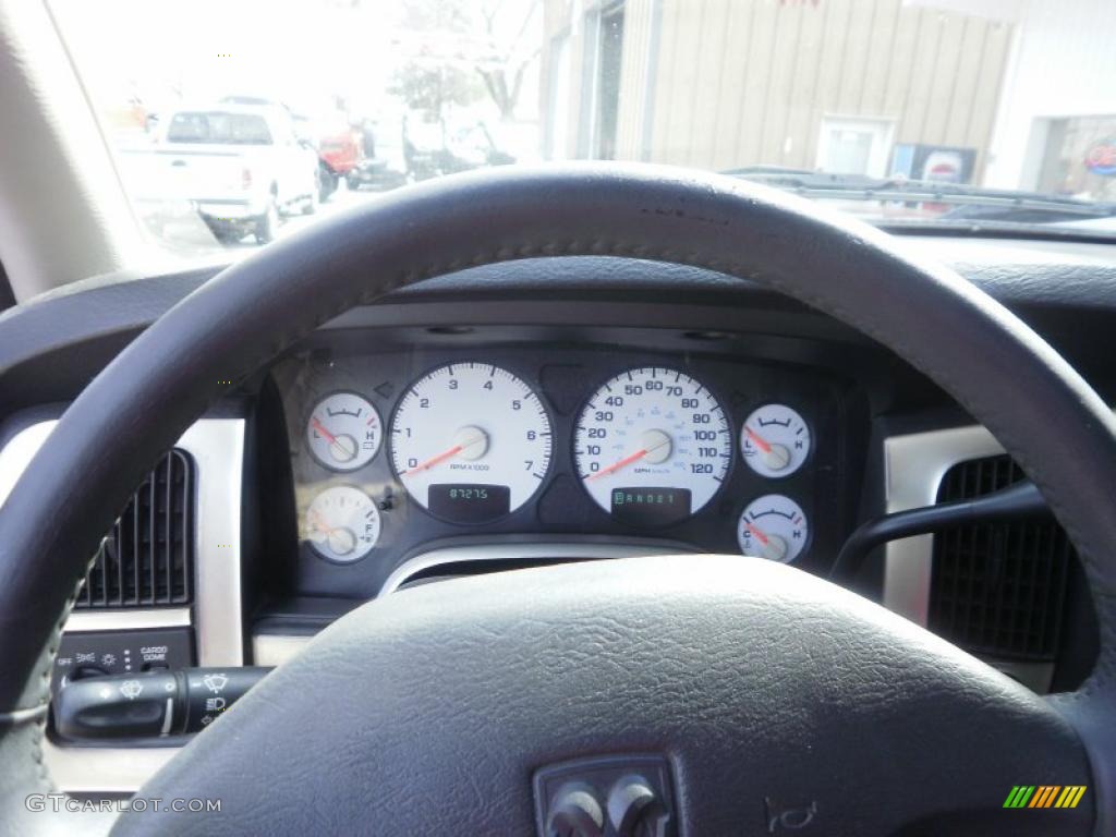 2002 Ram 1500 SLT Regular Cab 4x4 - Bright White / Dark Slate Gray photo #29