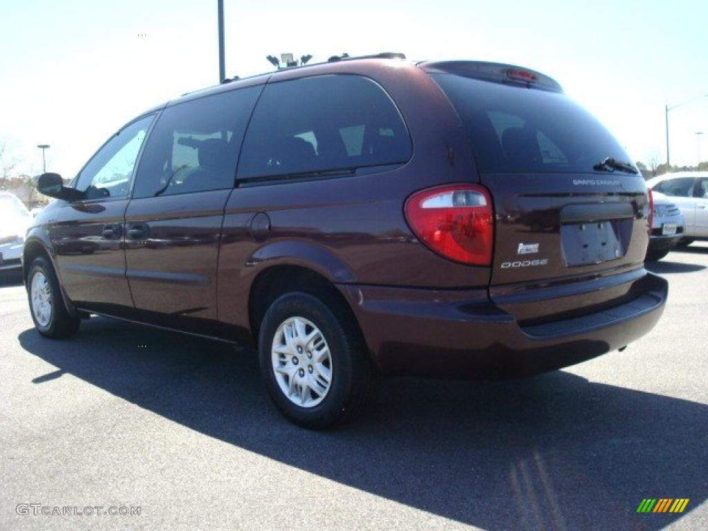2004 Grand Caravan SE - Deep Molten Red Pearl / Khaki photo #4