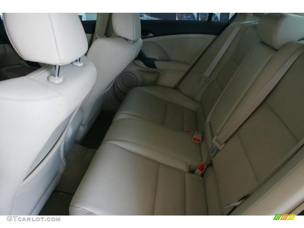 2010 TSX Sedan - Premium White Pearl / Taupe photo #22