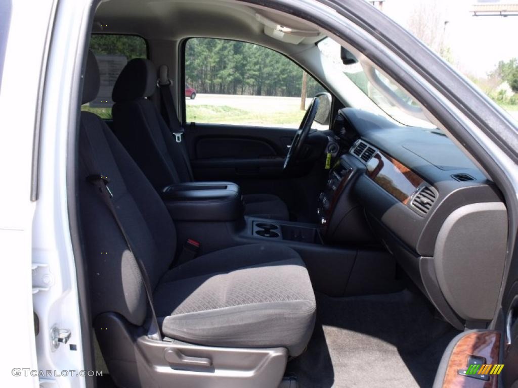 2007 Tahoe LT - Summit White / Ebony photo #17