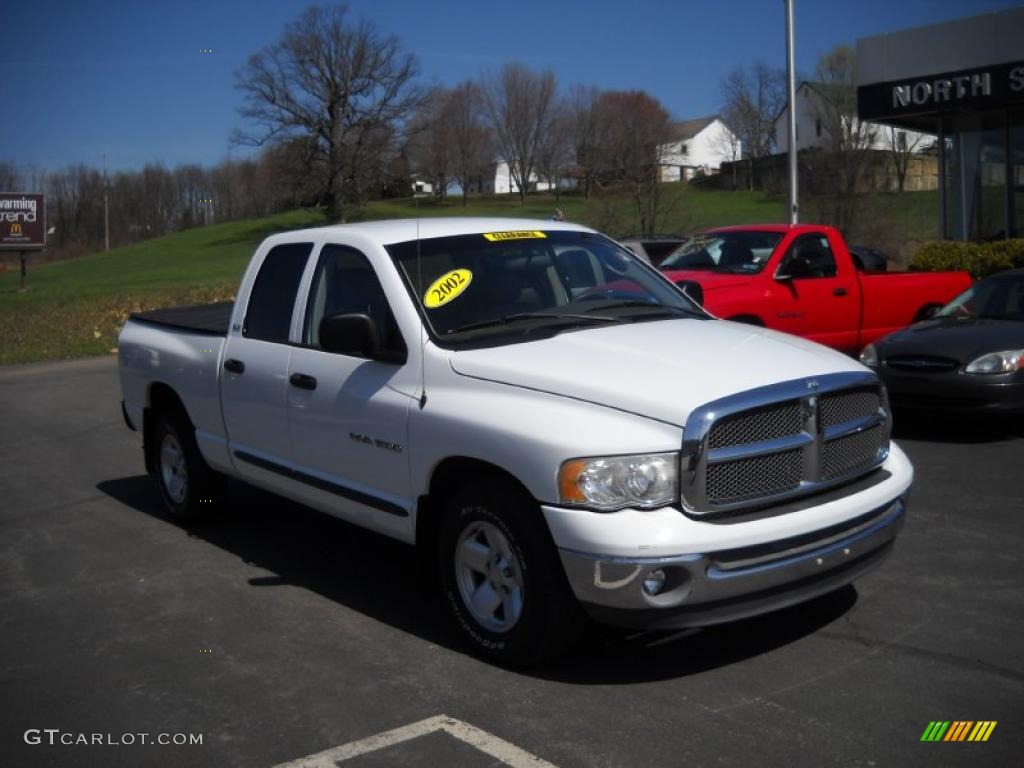 2002 Ram 1500 SLT Quad Cab - Bright White / Taupe photo #15