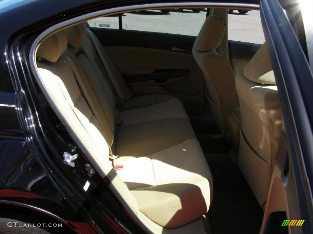 2009 Accord LX Sedan - Crystal Black Pearl / Ivory photo #21