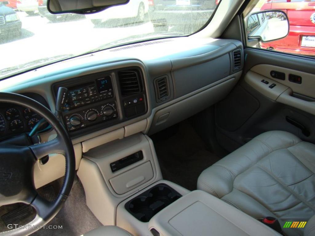 2001 Tahoe LT - Summit White / Tan/Neutral photo #21