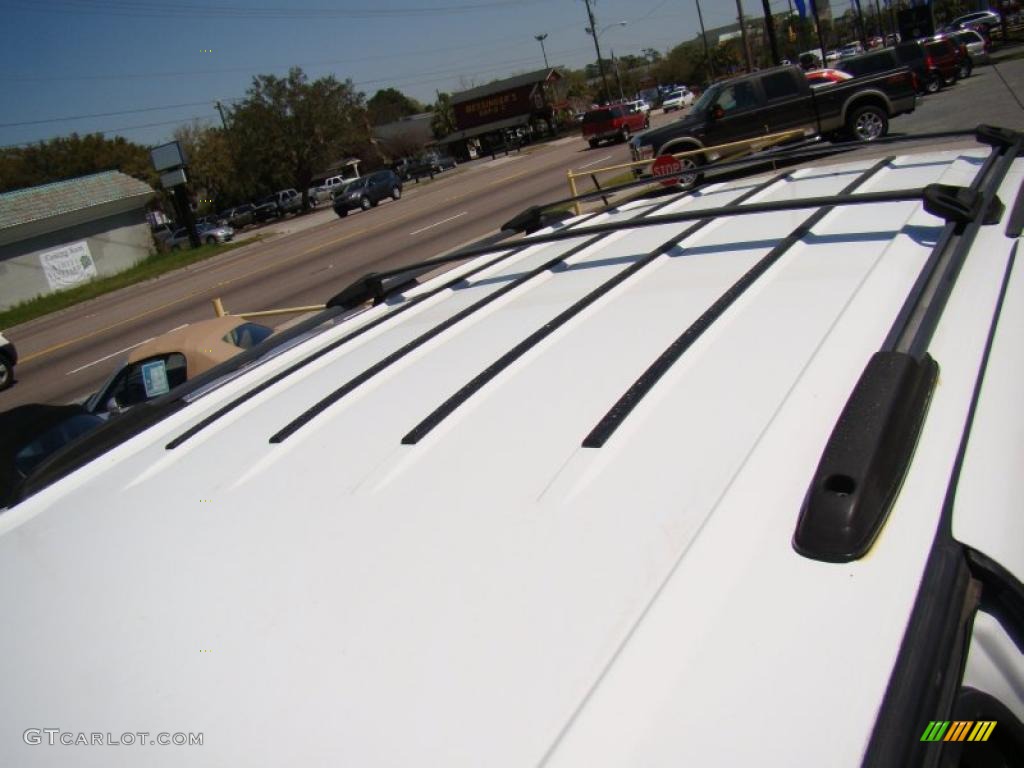 2001 Tahoe LT - Summit White / Tan/Neutral photo #35