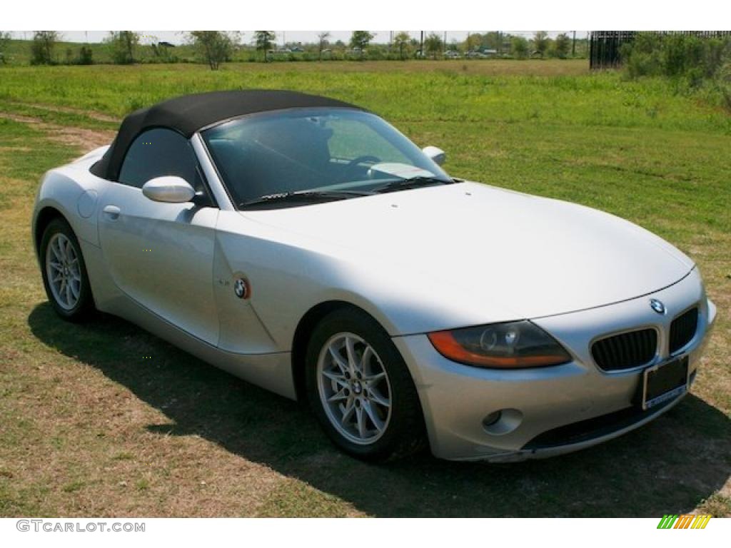 2003 Z4 2.5i Roadster - Titanium Silver Metallic / Red photo #19