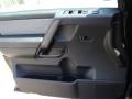 Galaxy Black - Titan Pro-4X Crew Cab 4x4 Photo No. 20