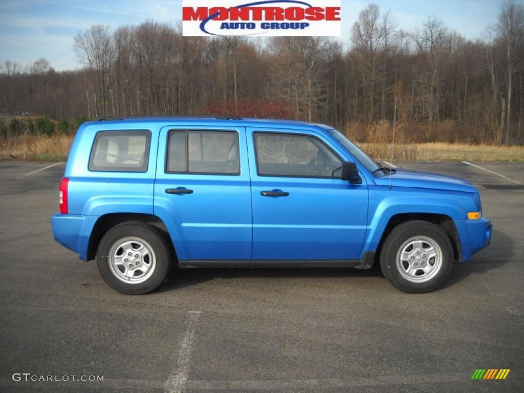 Surf Blue Pearl Jeep Patriot