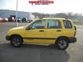 Yellow - Tracker 4WD Hard Top Photo No. 19
