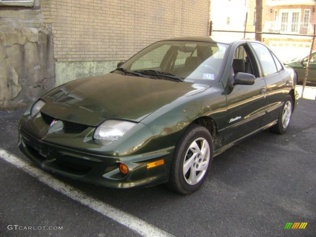 2000 Sunfire SE Sedan - Spruce Green Metallic / Graphite photo #2