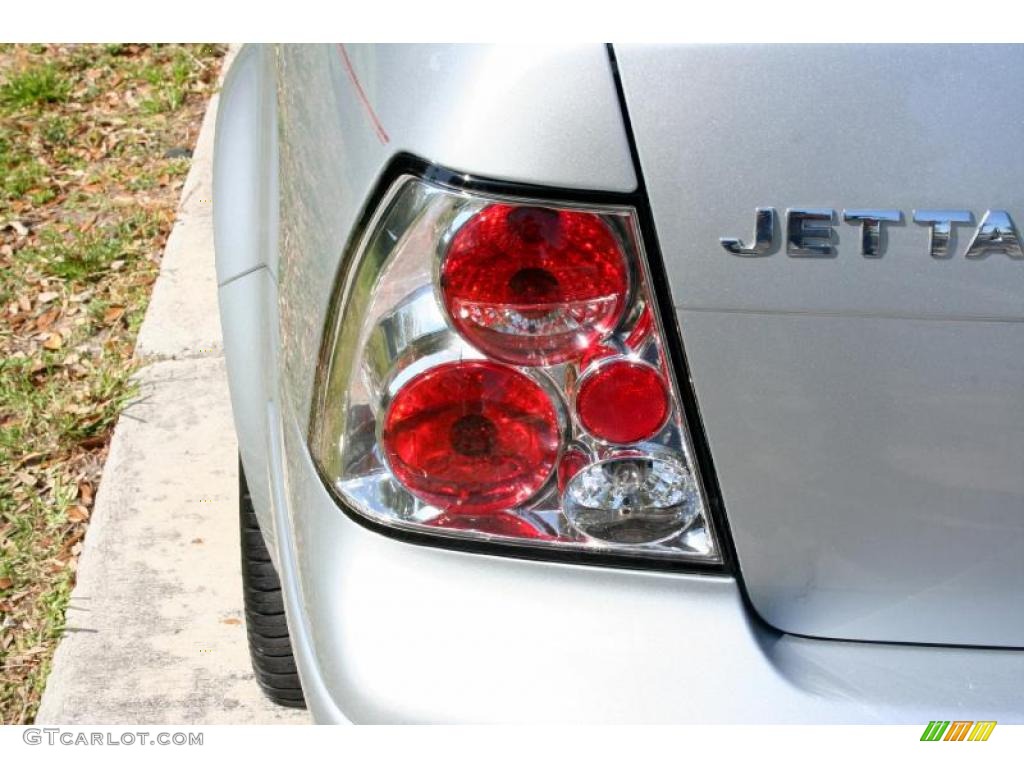 2002 Jetta GLS 1.8T Sedan - Reflex Silver Metallic / Grey photo #27