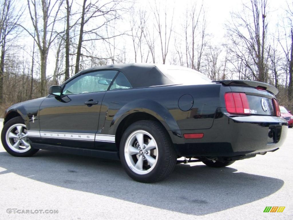 2007 Mustang V6 Premium Convertible - Black / Dark Charcoal photo #5