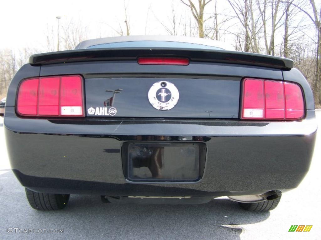 2007 Mustang V6 Premium Convertible - Black / Dark Charcoal photo #7