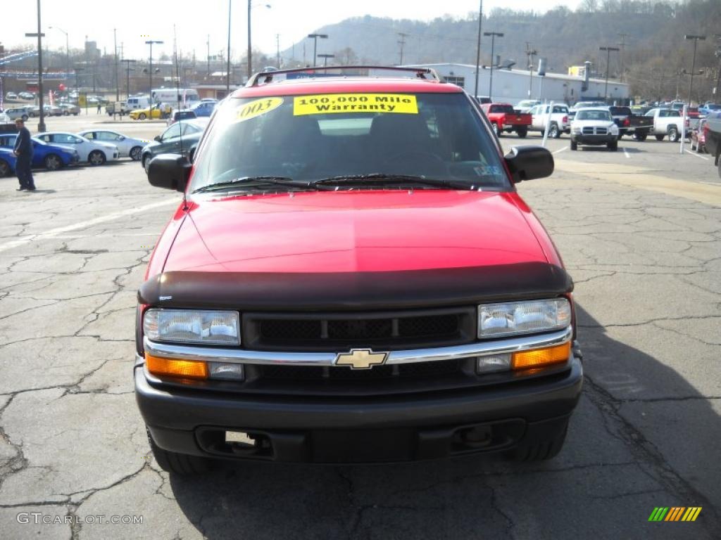 2003 S10 LS ZR5 Crew Cab 4x4 - Victory Red / Graphite photo #19