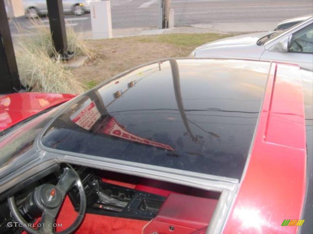 1985 Corvette Coupe - Bright Red / Carmine Red photo #7