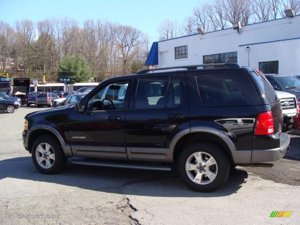 2004 Explorer XLT 4x4 - Black / Gray photo #8