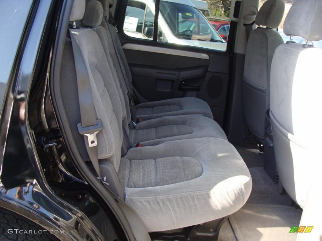 2004 Explorer XLT 4x4 - Black / Gray photo #19