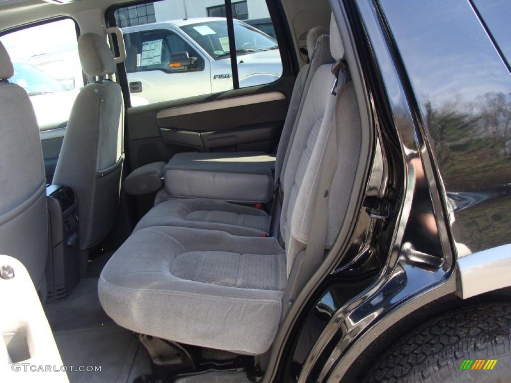 2004 Explorer XLT 4x4 - Black / Gray photo #21