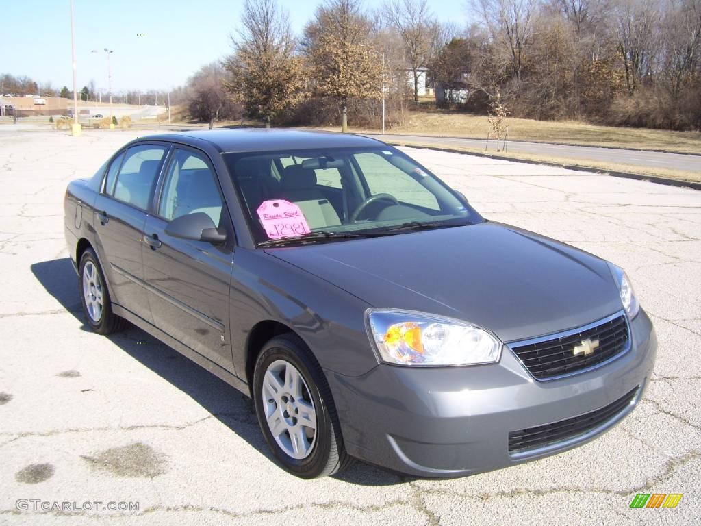 2008 Malibu Classic LT Sedan - Dark Gray Metallic / Titanium Gray photo #2