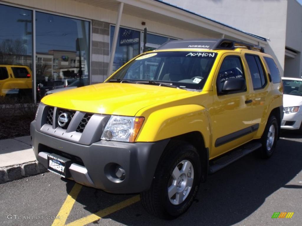 Solar Yellow Nissan Xterra