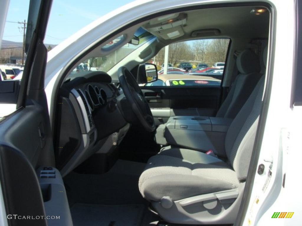 2007 Tundra SR5 Double Cab 4x4 - Super White / Graphite Gray photo #7