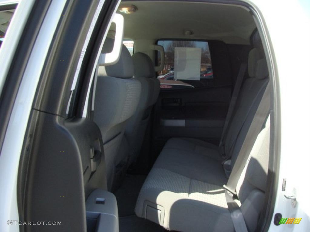 2007 Tundra SR5 Double Cab 4x4 - Super White / Graphite Gray photo #13