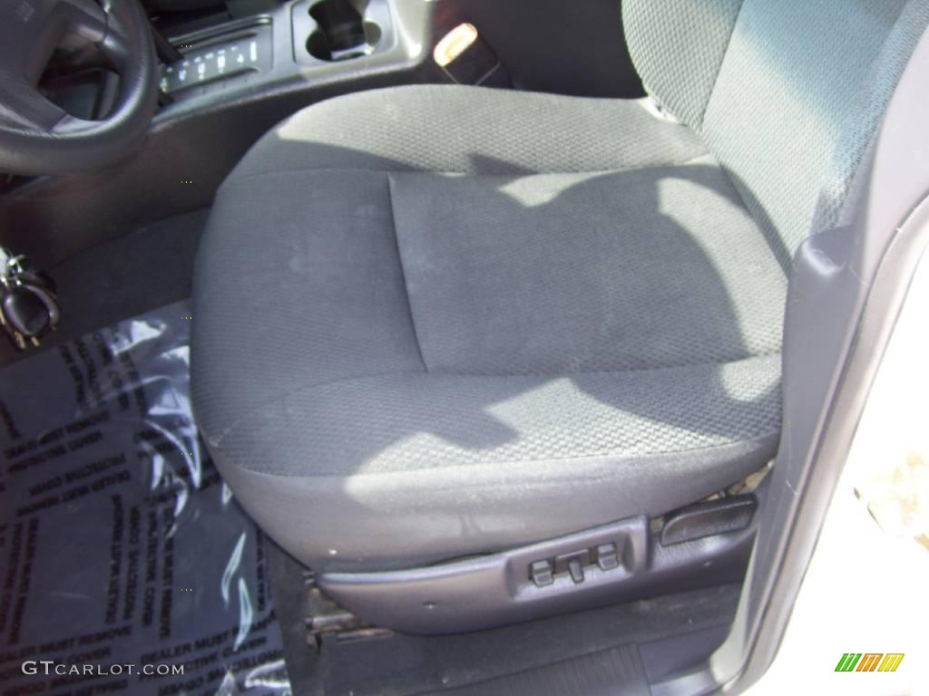 2004 Grand Cherokee Laredo 4x4 - Stone White / Dark Slate Gray photo #10