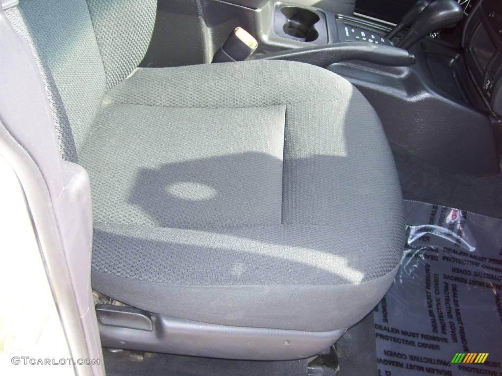 2004 Grand Cherokee Laredo 4x4 - Stone White / Dark Slate Gray photo #11