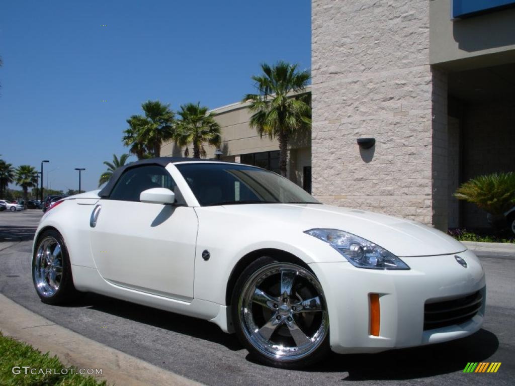 2006 350Z Touring Roadster - Pikes Peak White Pearl / Frost Leather photo #4