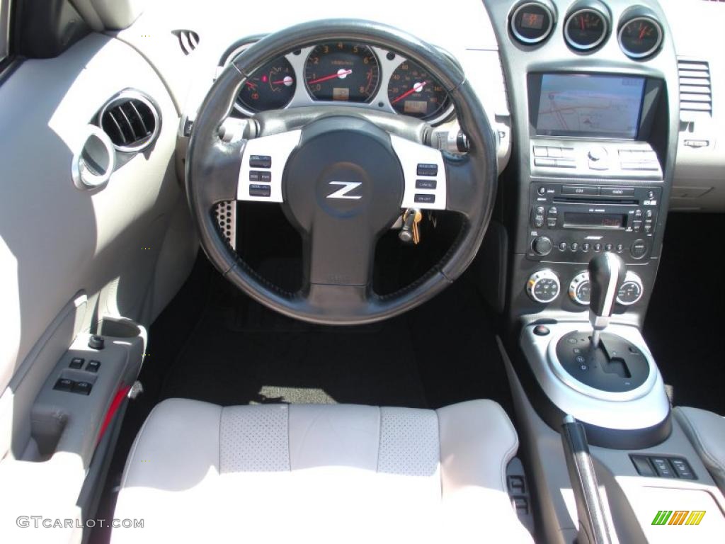 2006 350Z Touring Roadster - Pikes Peak White Pearl / Frost Leather photo #21