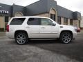 White Diamond - Escalade AWD Photo No. 7