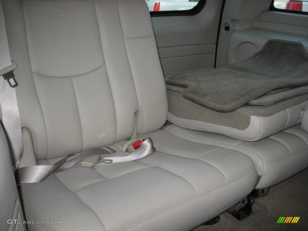 2006 Escalade AWD - Rip Tide Blue / Shale photo #31