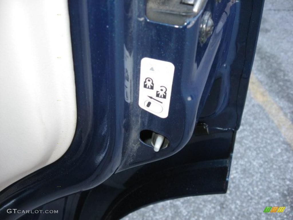 2006 Escalade AWD - Rip Tide Blue / Shale photo #40