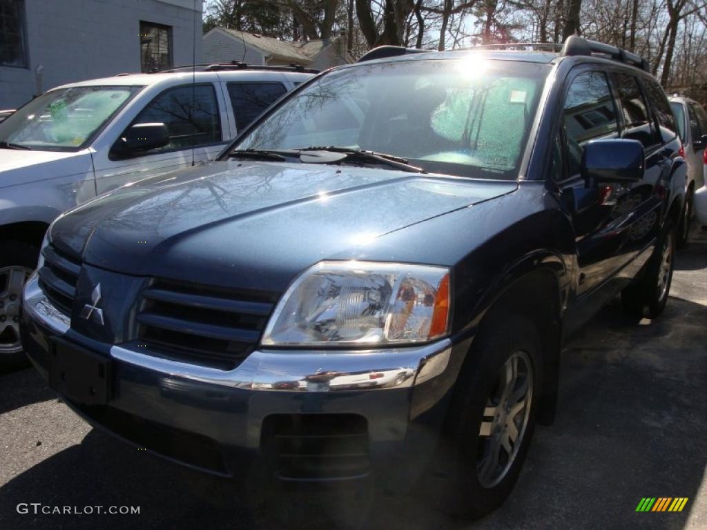 2004 Endeavor XLS AWD - Torched Steel Blue Pearl / Charcoal Gray photo #1